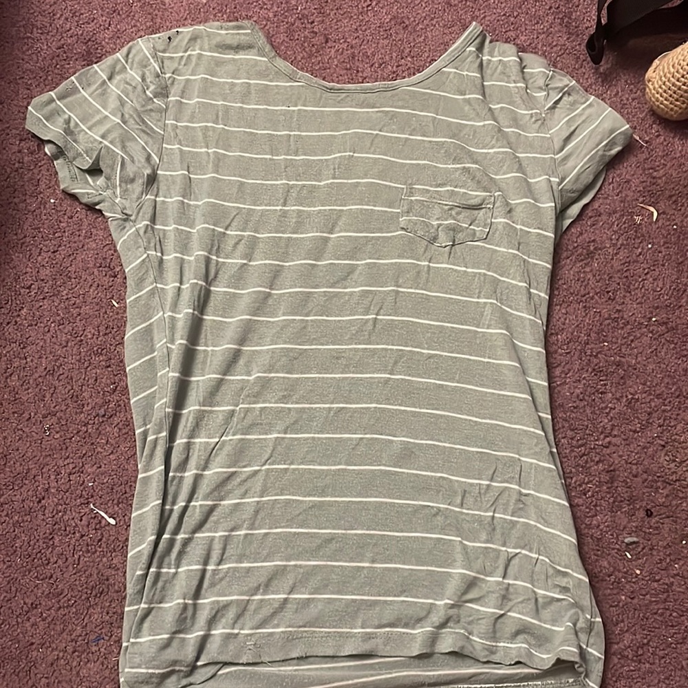 Rue 21 mint green t-shirt
